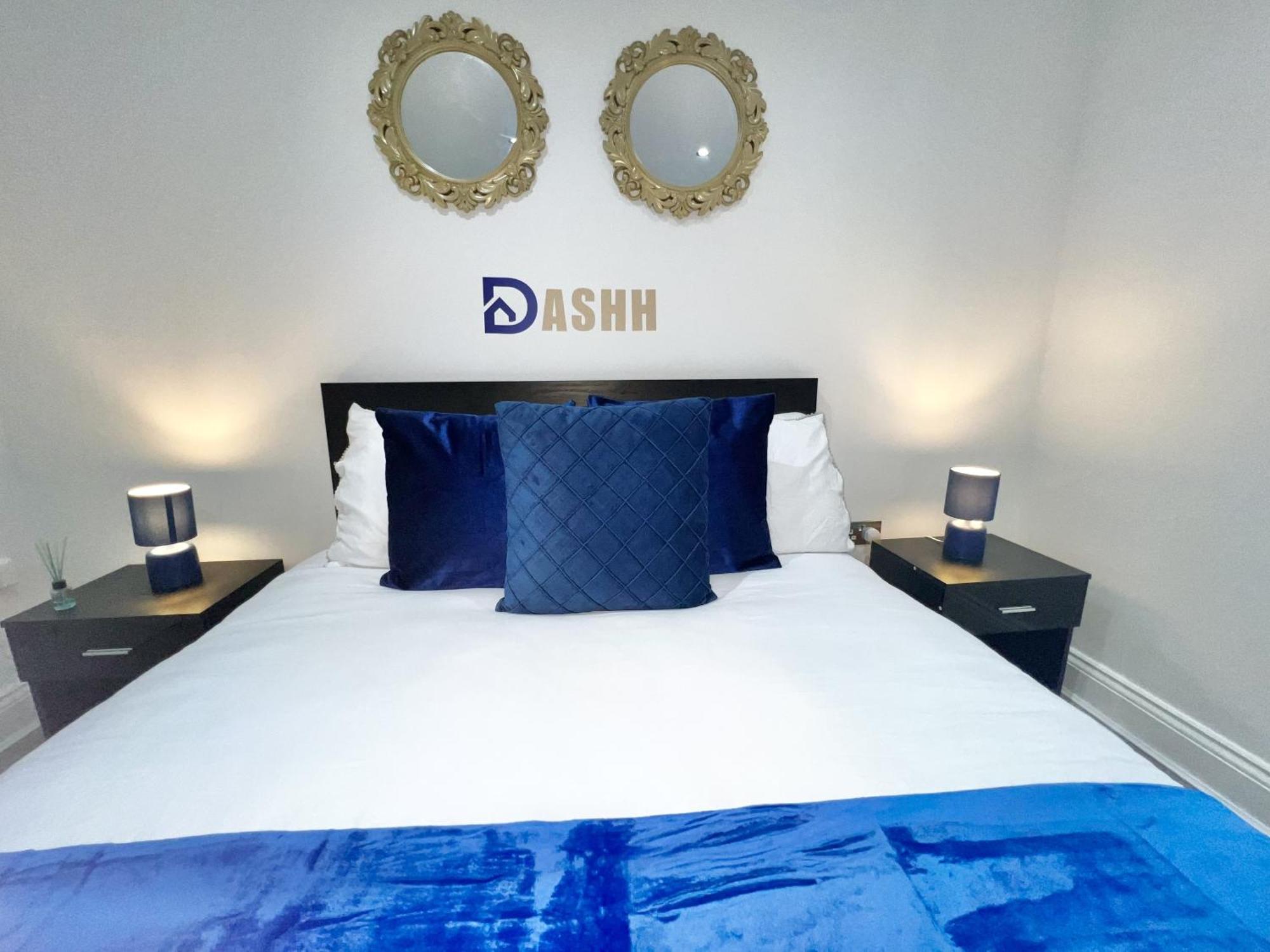 Charming 3-Bed Flat In Shepherds Bush - Sleeps 9 London Exteriör bild